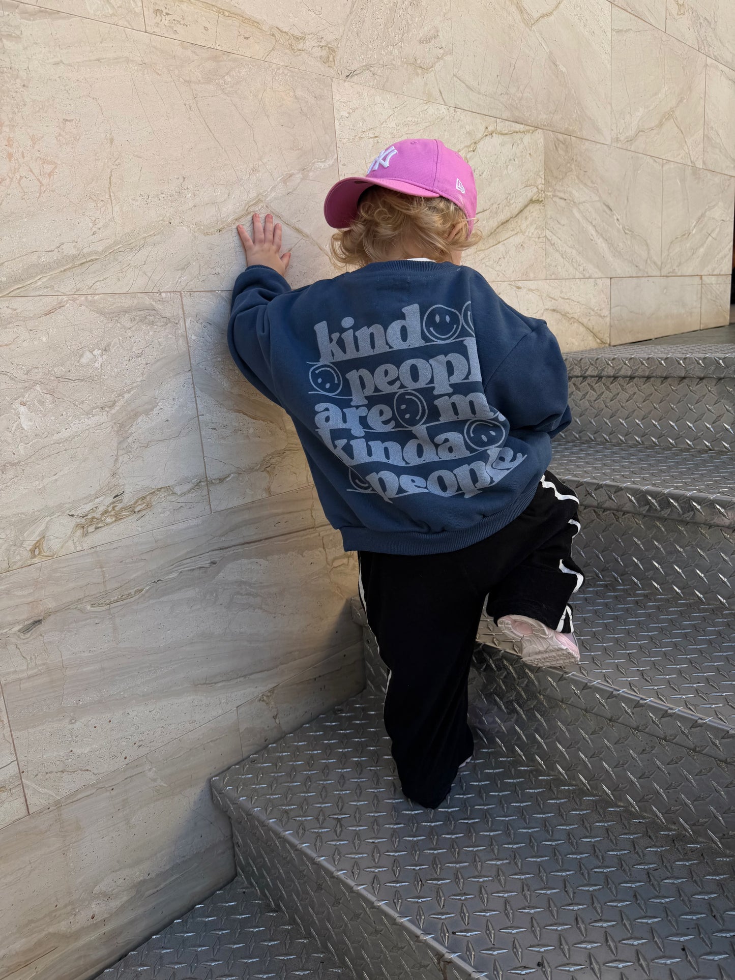 Kind People Sweatshirt Navy/White