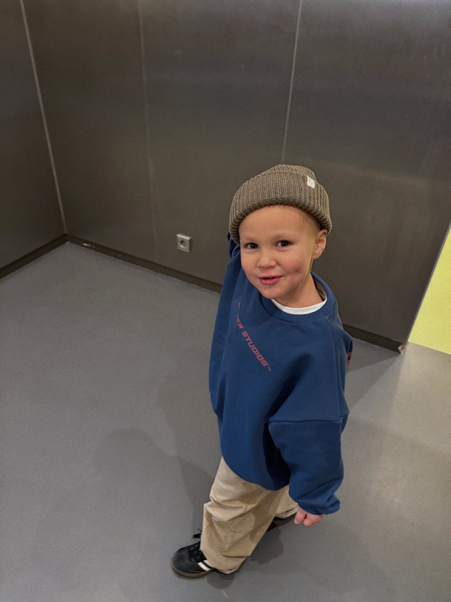 Kind People Sweatshirt Navy