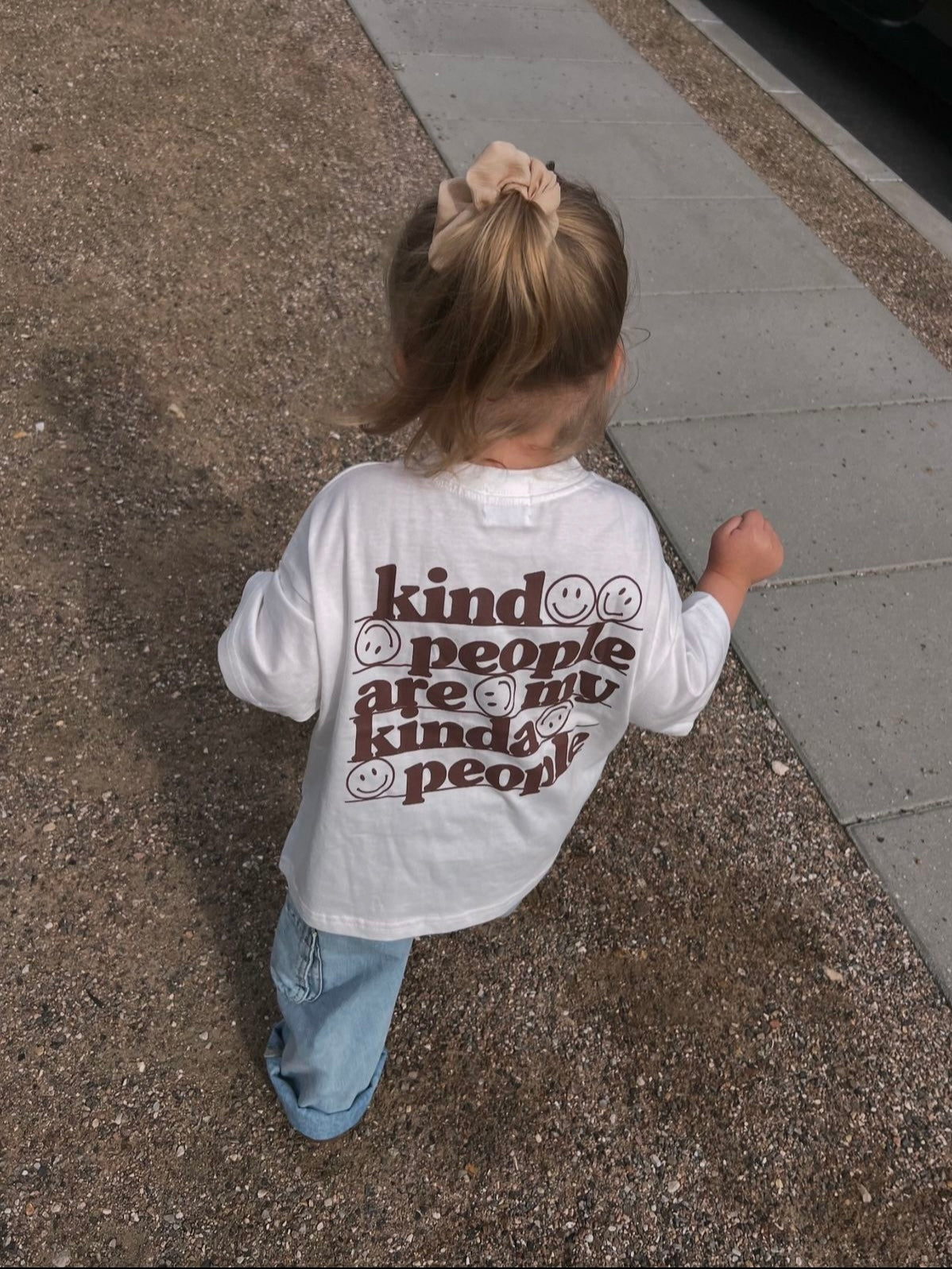 Kind People Tee Brown
